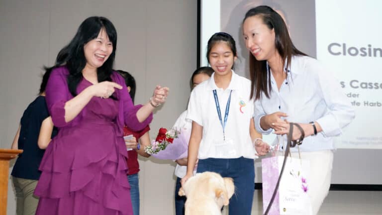 Photo-of-Cassandra-at-MGS-7th-MGS-Regional-Youth-Conference-with-Mrs-Ong